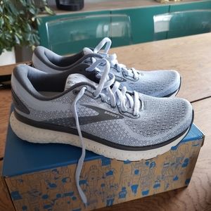 Brooks Glycerin 18 NWT